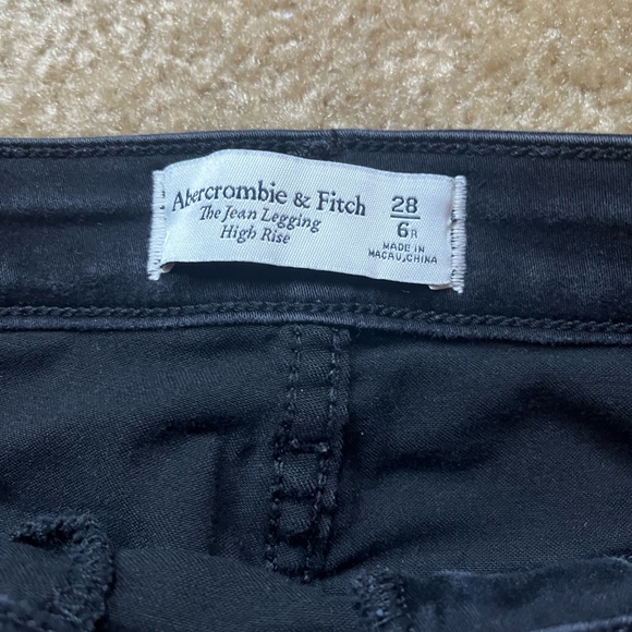 A&F The Jean Legging High Rise - Picture 3 of 3